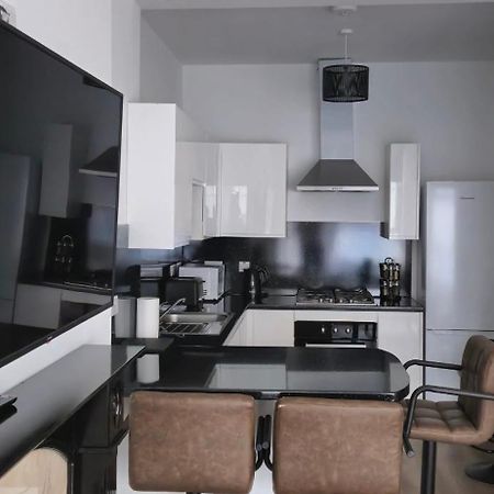 Montgomery Central Apartment EDI Buitenkant foto